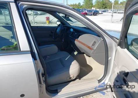 2008 Ford Crown Victoria Lx from USA, damaged, VIN 2FAFP74V98X108947